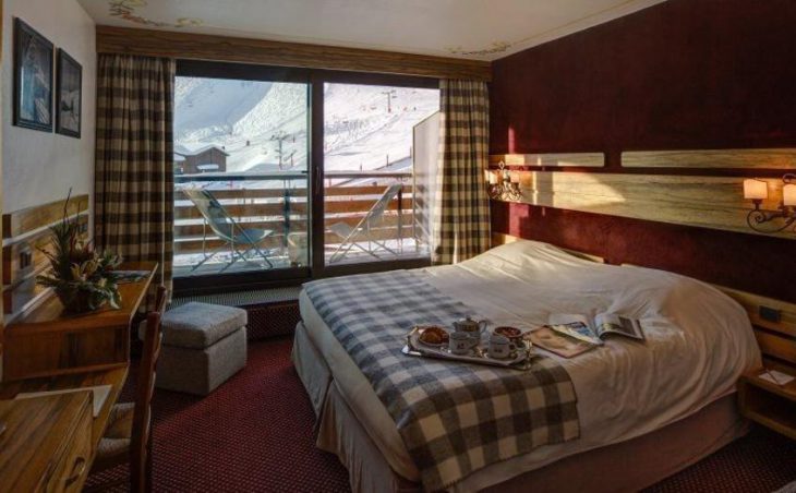 Hotel Alpen Ruitor, Meribel, Double Bedroom